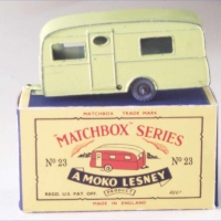 Matchbox 23b-caravan