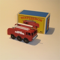 Matchbox 63 Fire Tender