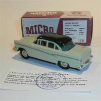 Micro-Models-NZ-GB34-Ford-Customline-Sedan-Green-2