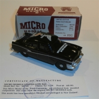 Micro-Models-NZ-GB34-Ford-Customline-Sedan-Springboks-1