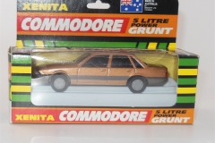 ATW0085-Xenita-Commodore-5-Litre-Sedan-Australia-Gold-2
